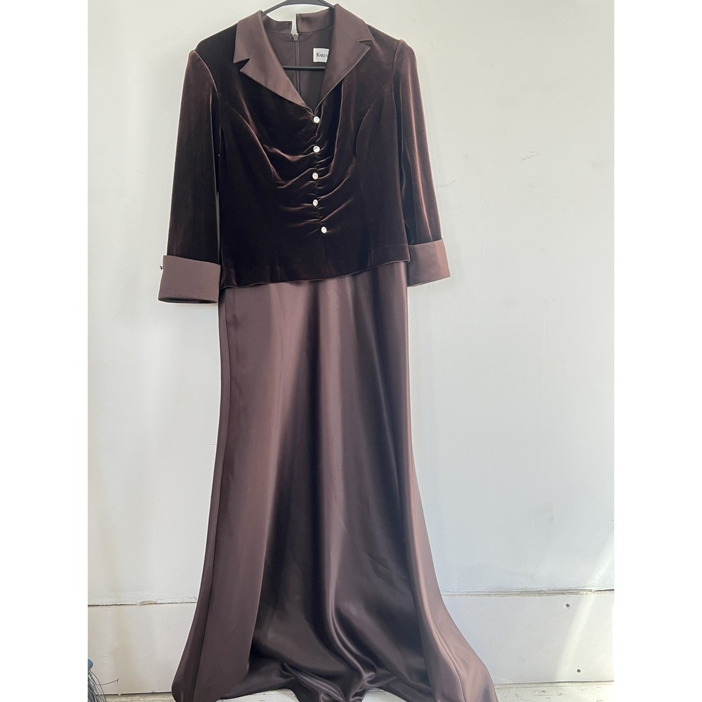 Karen Miller Brown Vintage Formal Velvet Whimsigoth evening gown Maxi Size 6